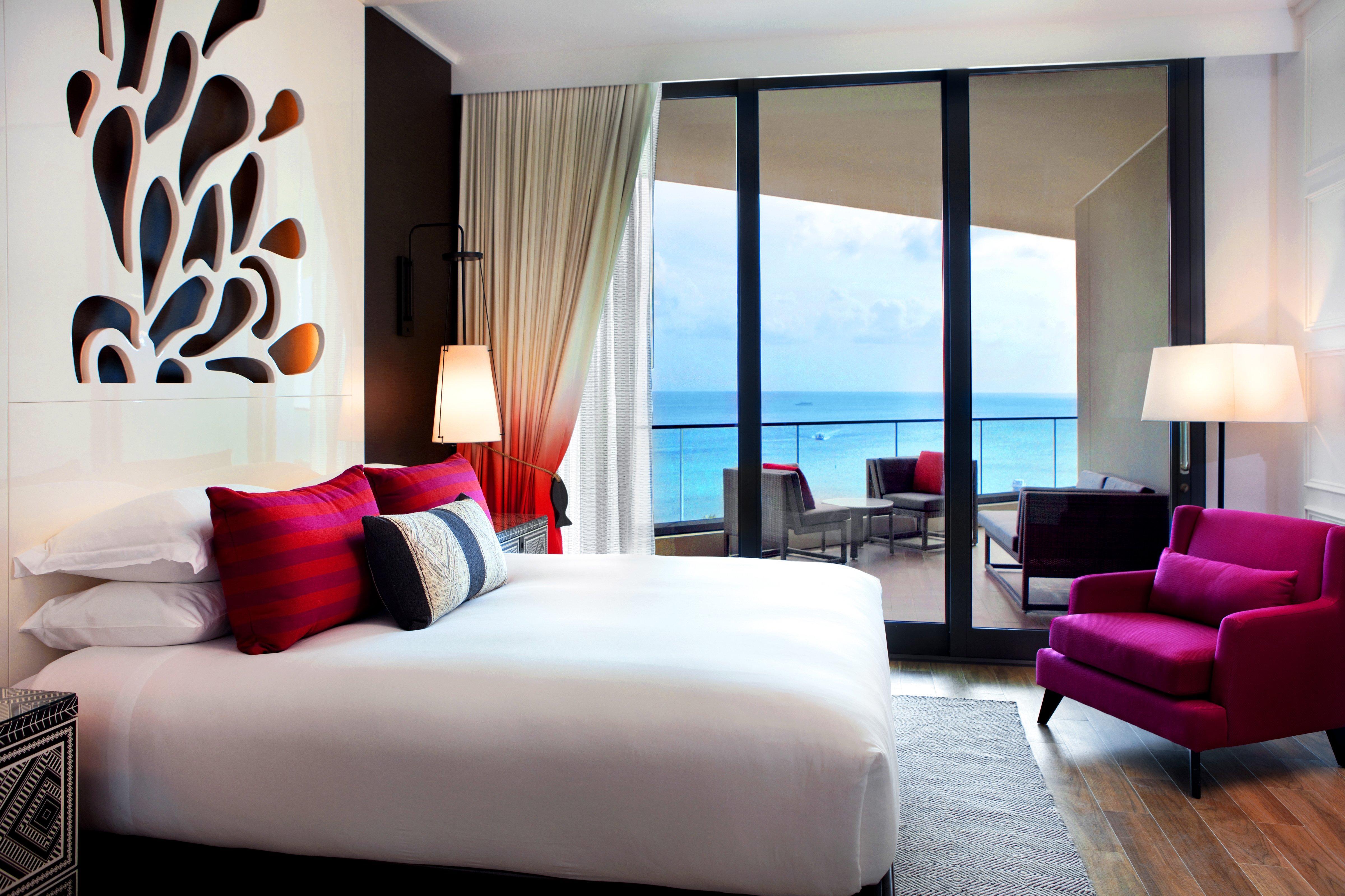 Kimpton Seafire Resort + Spa By Ihg West Bay Экстерьер фото